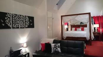 Chalet On Gallery Walk - King Bed, Spa, Fireplace, Wifi & Netflix, Linger A While جبل تامبورين المظهر الخارجي الصورة